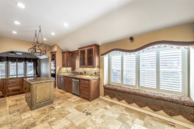 Building Photo - 3323 Brinton Trails Ln