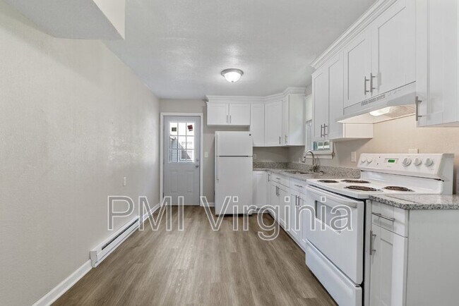 Building Photo - 5368 E Princess Anne Rd