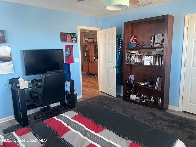 Building Photo - 4061 Dragonfly Dr