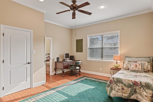 Building Photo - 5 Harbor Ln