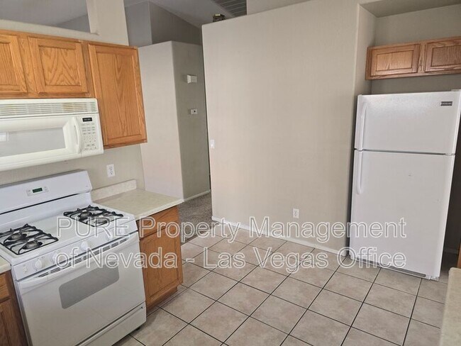 Building Photo - 7857 W March Brown Ave