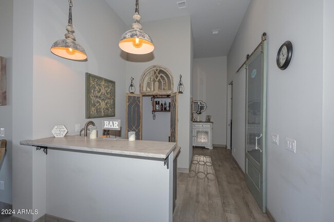 Building Photo - 5861 E Cloud Rd