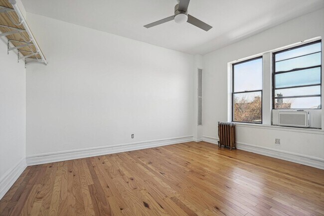 Building Photo - 277 Harrison Ave