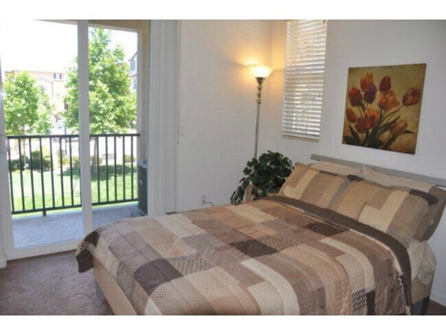 2nd room - 1797 Snell Pl