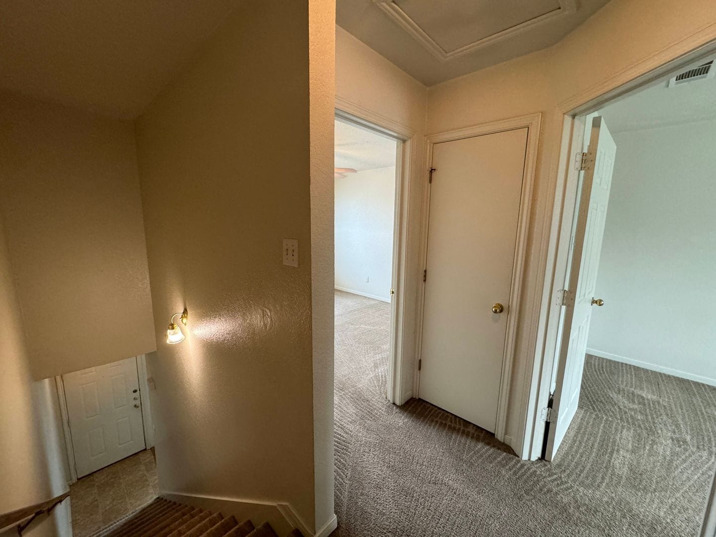 Building Photo - 404 Brittney Way