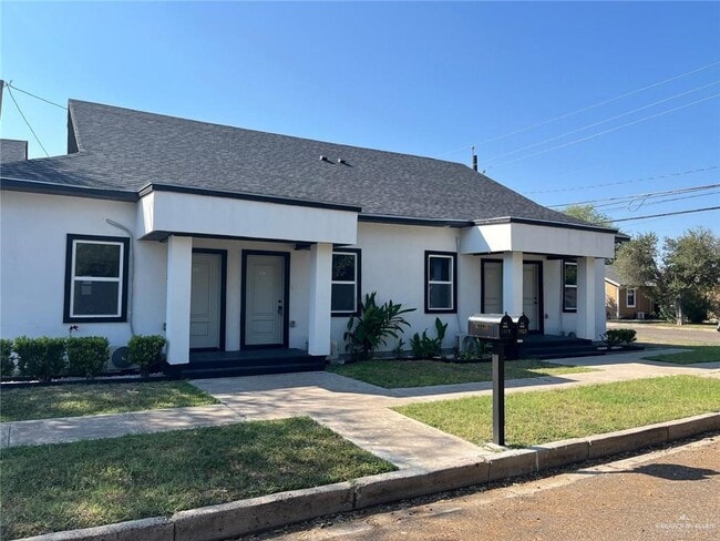 Building Photo - 19 Miller Ave