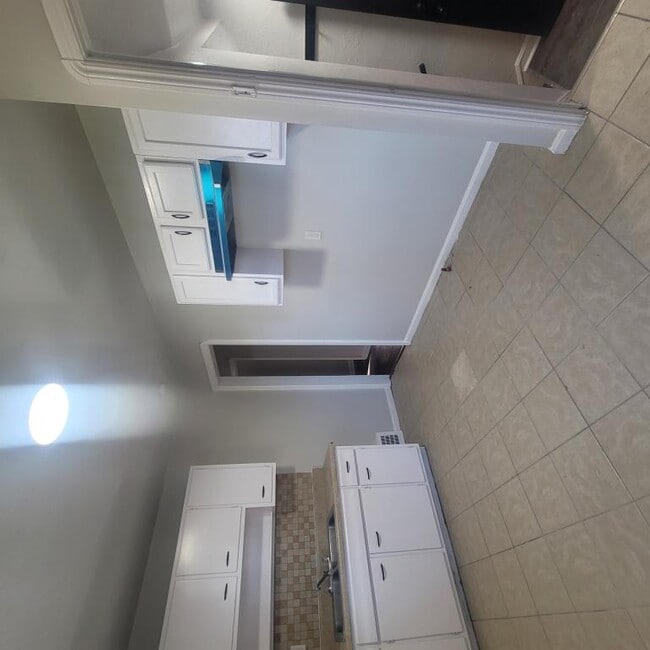 Building Photo - 13500 Crossburn Ave