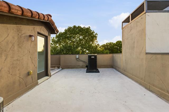 Building Photo - 4025 Hawthorne Ave