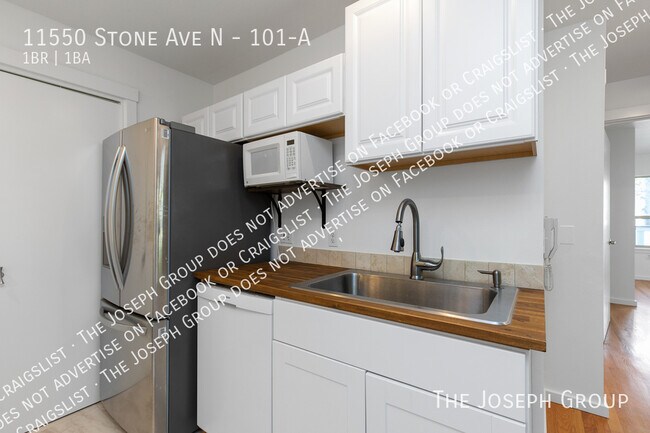 Building Photo - 11550 Stone Ave N