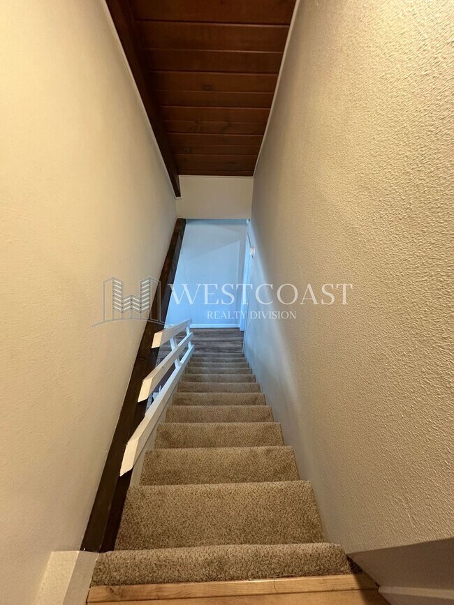 Building Photo - Charming Big Bear Retreat – Cozy 2-Bed Cab...