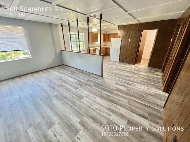 Building Photo - 500 Schindler Rd