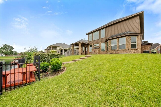 Building Photo - 3646 Aldridge Dr