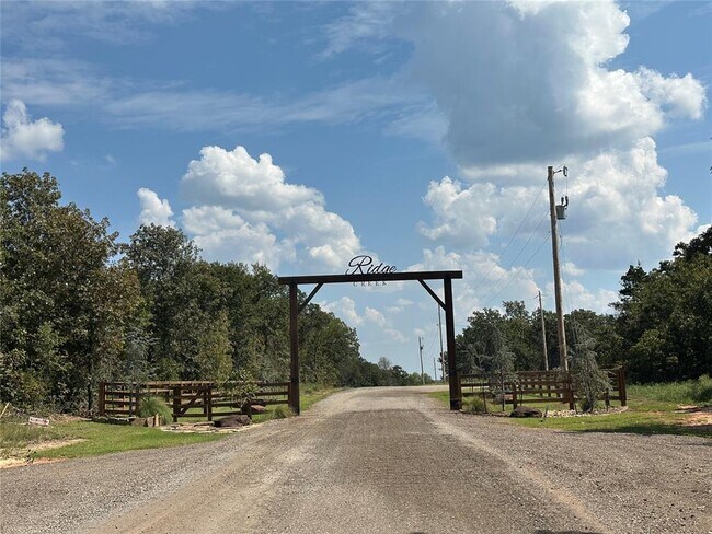 Building Photo - 18060 Lantana Lp