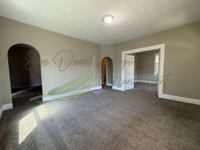 Building Photo - 102 Kansas City Ave S