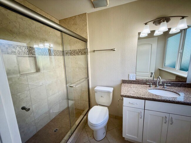 Building Photo - Your Dream Rental Home in Rancho Penasquit...