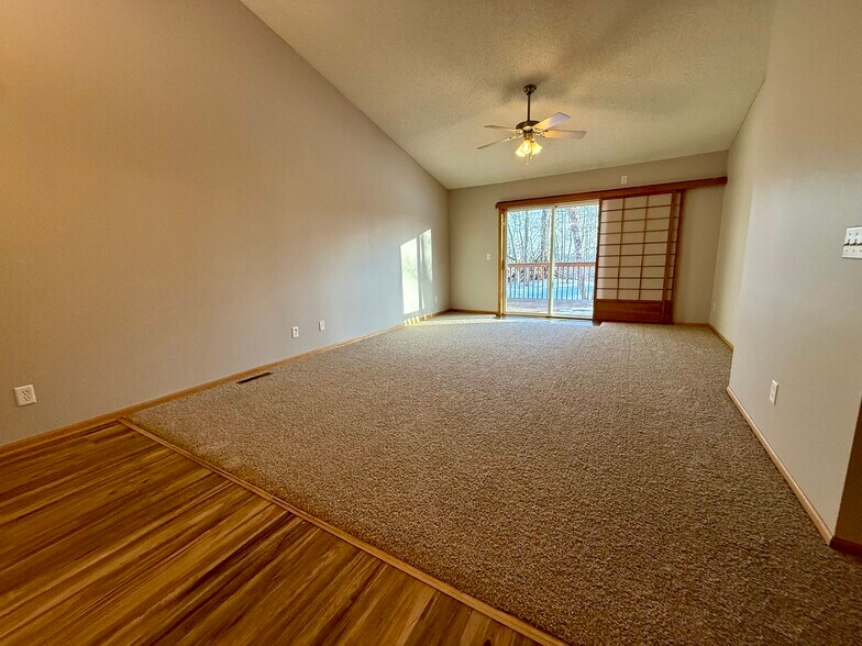 Building Photo - 176 Pheasant Ridge Dr