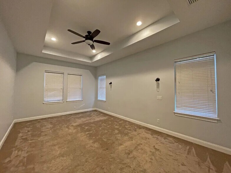 Building Photo - 87570 Roses Bluff Rd