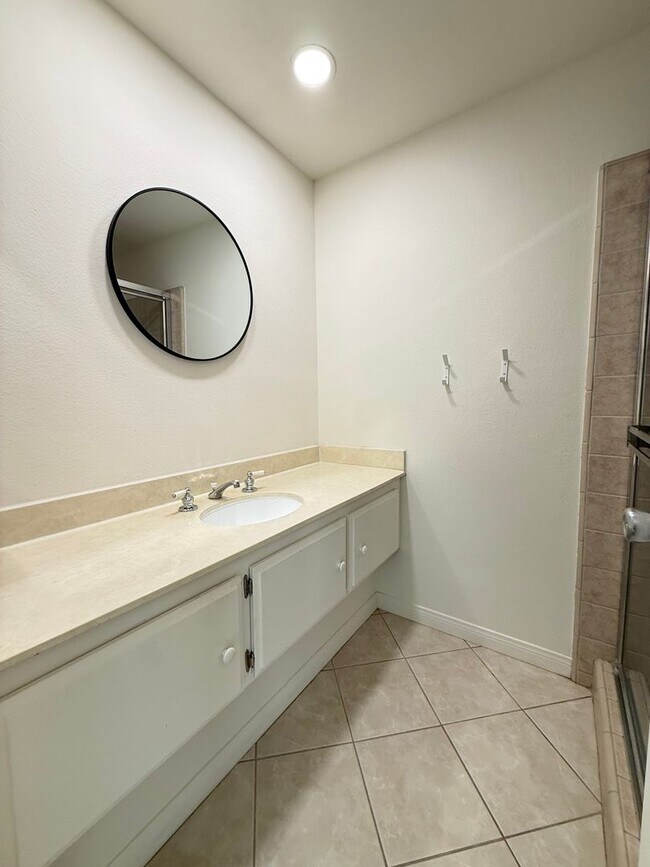 Building Photo - EXECUTIVE ENTERTAINER'S DREAM IN MISSION VIEJO!