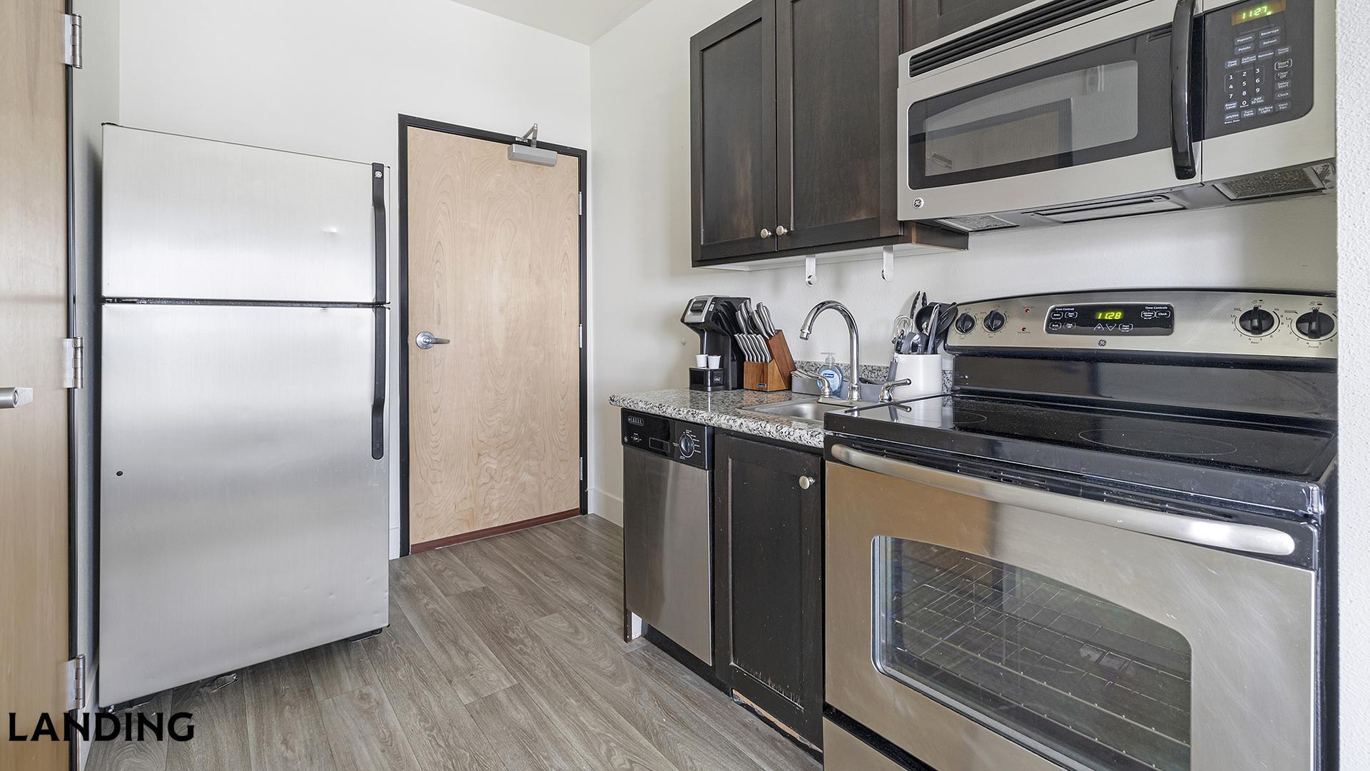 Building Photo - 1430 NW Pettygrove St