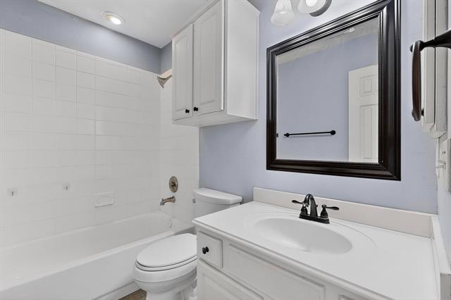 Building Photo - 2909 Moss Creek Ct