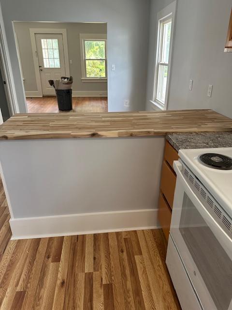 Building Photo - 183 Wells St