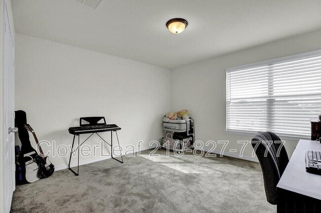 Building Photo - 667 Anthem Ln