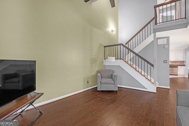 Building Photo - 1468 Briarwood Rd NE