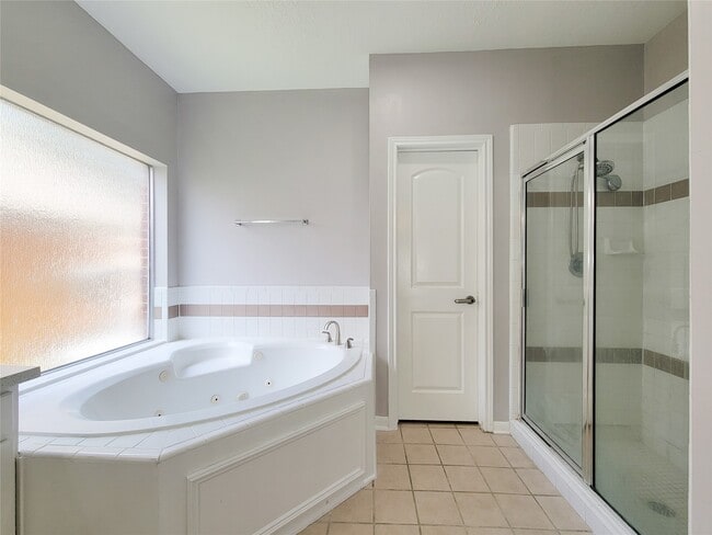Building Photo - 9410 Barretts Glen Ct
