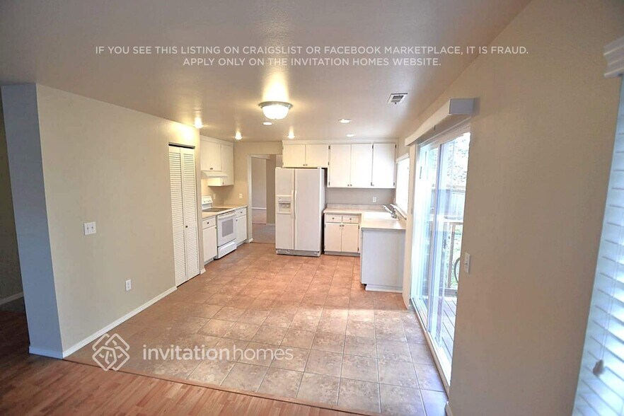 Building Photo - 22017 126th Ct SE