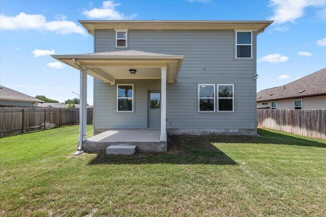 Building Photo - 121 Emerald Pass