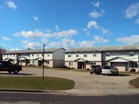 Building Photo - Dane Townhomes