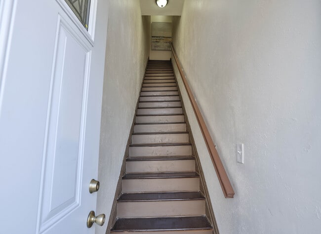 Building Photo - 2290 San Pablo Ave