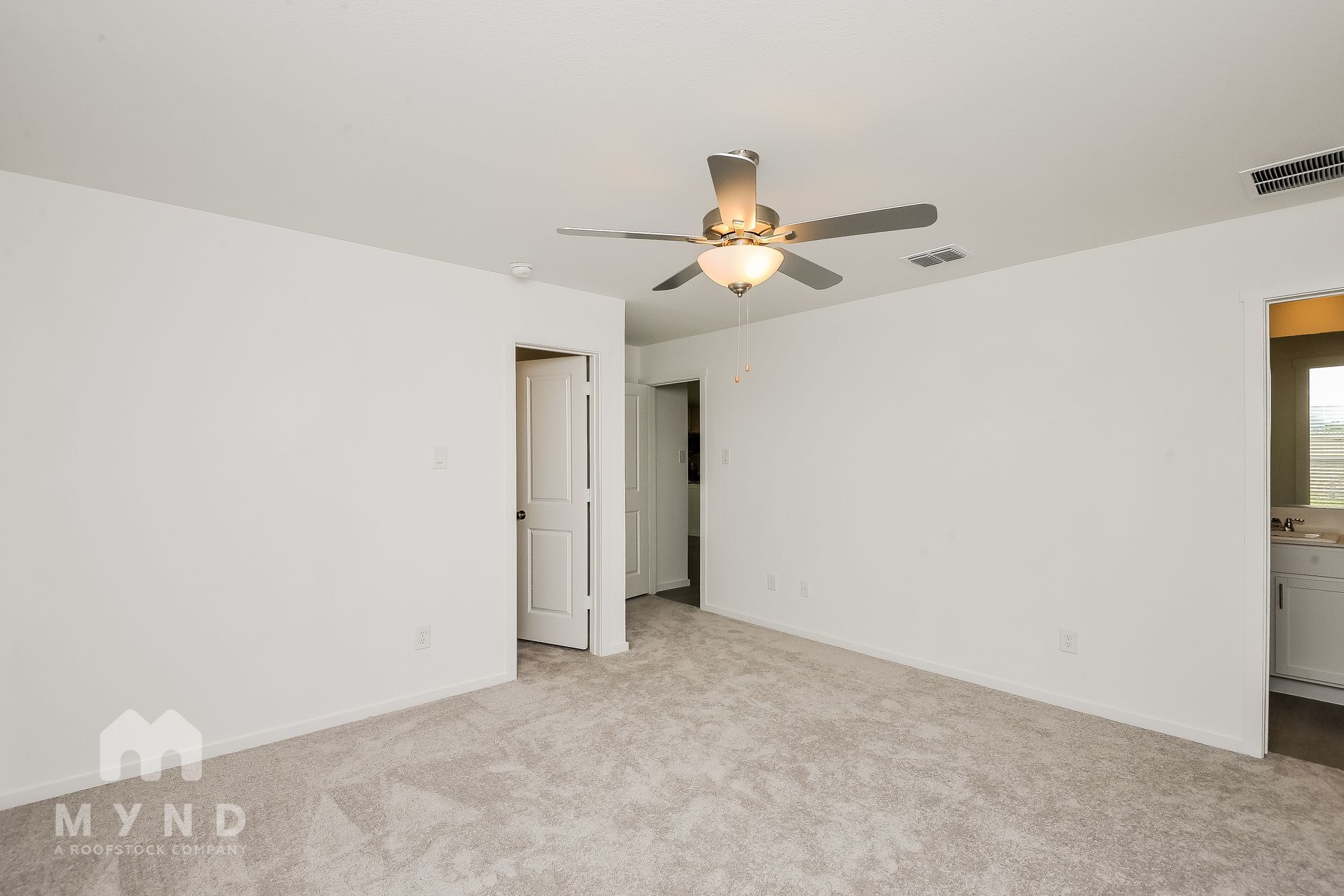 Building Photo - 2744 Mistwood Dr