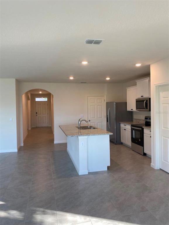 Building Photo - 822 Remington Green Dr SE