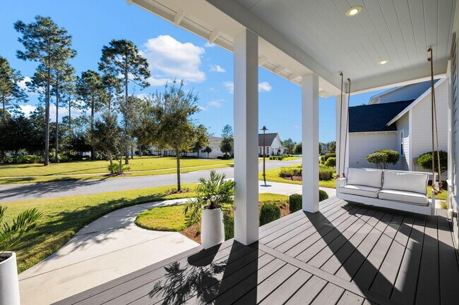 Building Photo - 141 Sandchase Cir