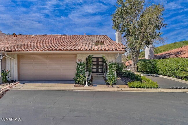 Building Photo - 643 Arroyo Oaks Dr
