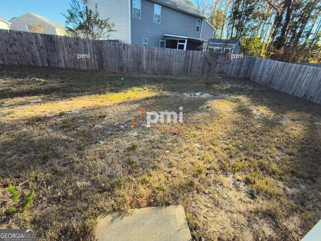 Building Photo - 209 Oliver Dr