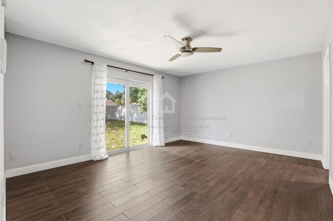 Building Photo - 6018 Brookhill Cir