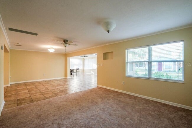 Building Photo - 10031 Union Park Dr