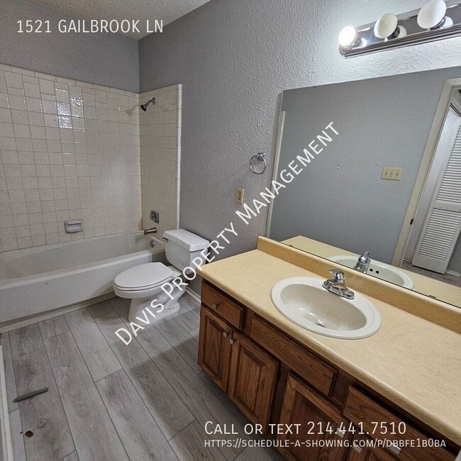 Building Photo - 1521 Gailbrook Ln