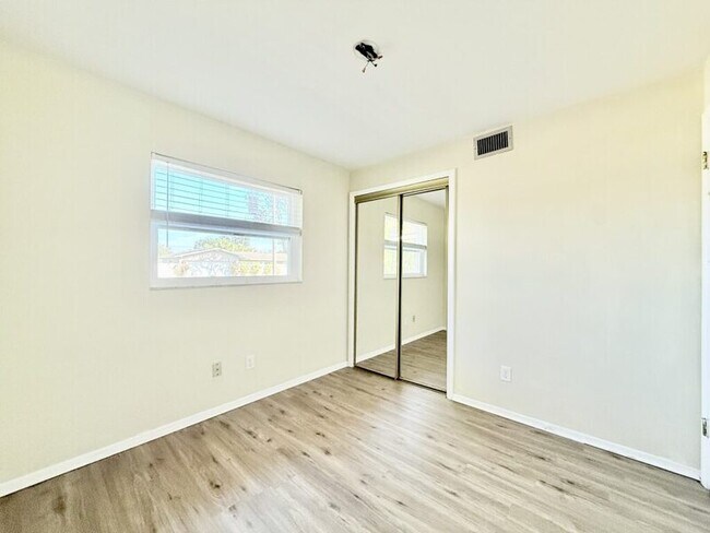 Building Photo - 13788 Montego Dr