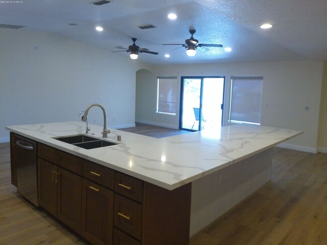 Building Photo - Stunning Lake Havasu Rental 4 BR/ 3BA Pool Home Backing to Park