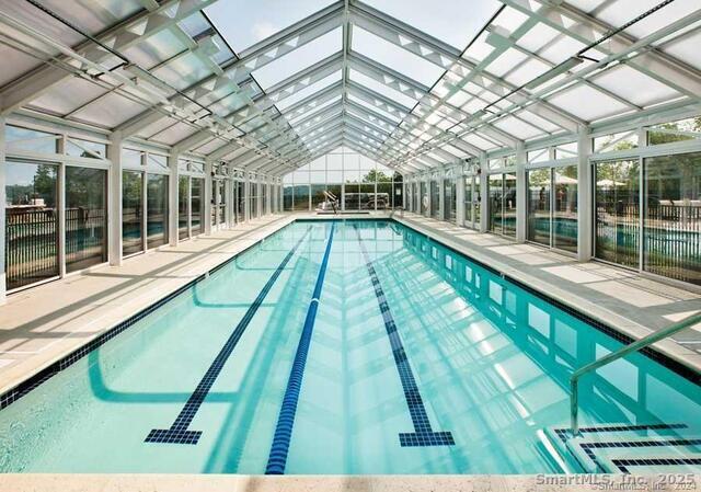 Building Photo - 12 Putnam Ln