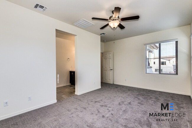 Building Photo - House in Gilbert! JOIN THE WAITLIST!