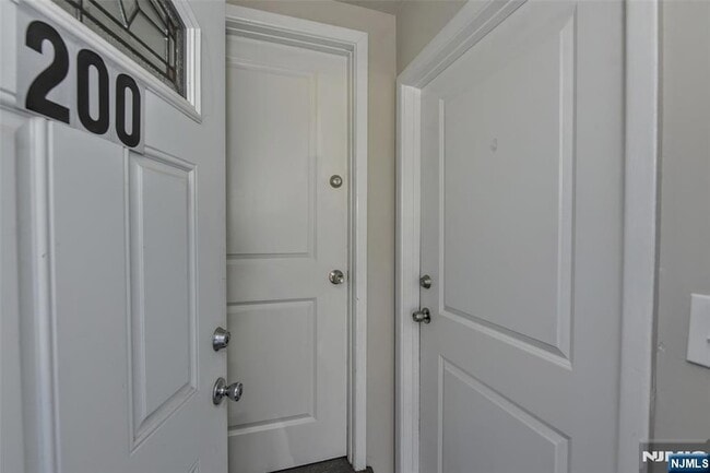 Building Photo - 200 Prospect Ave