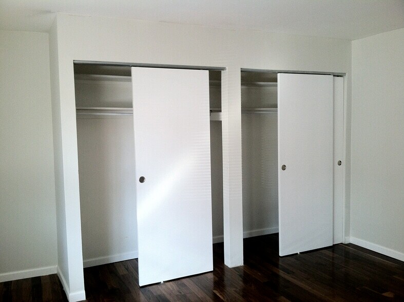 Building Photo - 3614 Edwards Rd