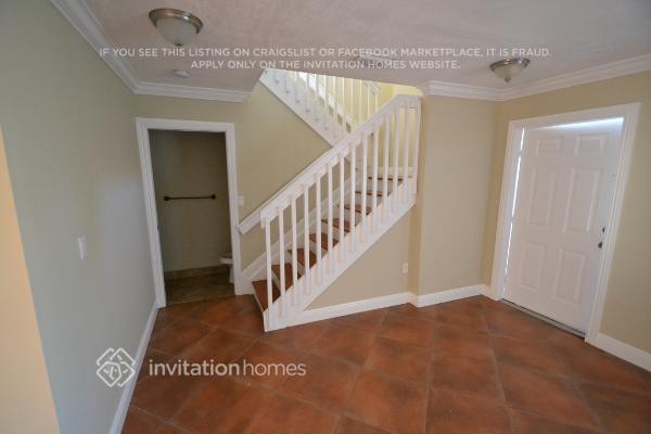 Building Photo - 18133 SW 153rd Pl