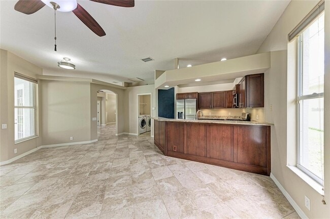 Building Photo - 4315 73rd Terrace E