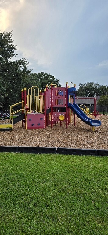 Building Photo - 11114 Opatrny Meadows Ln