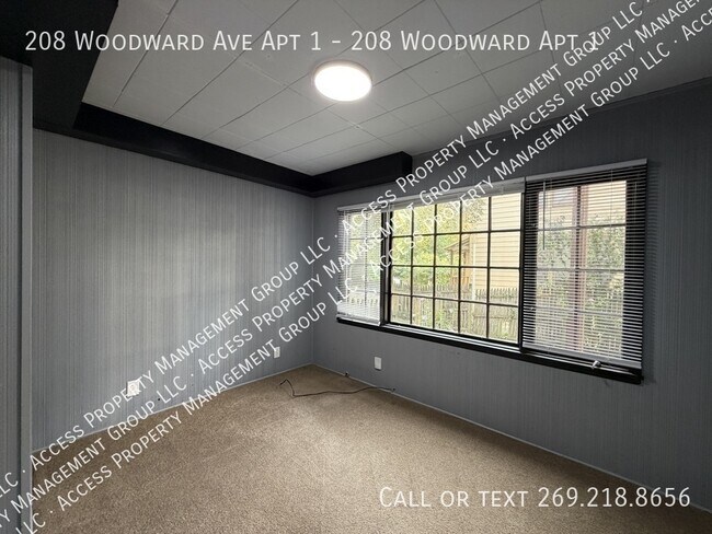 Building Photo - 208 Woodward Ave
